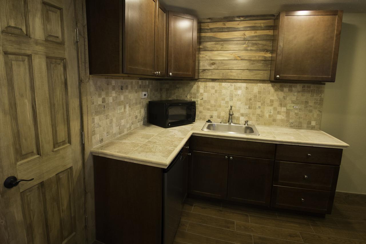 The Silver Lake Lodge - Adults Only Idaho Springs Exterior photo
