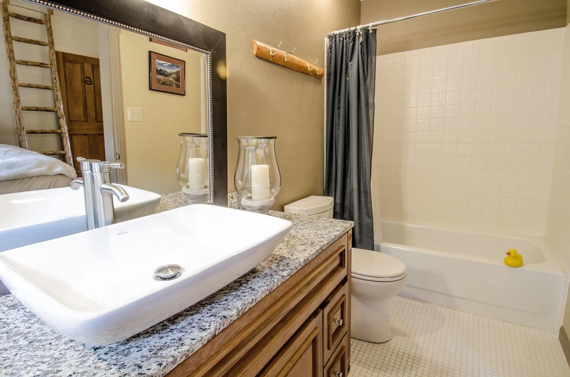 The Silver Lake Lodge - Adults Only Idaho Springs Exterior photo